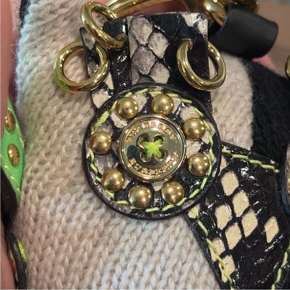 Burberry Black and Green Owl Keychain NWT - Picture 5 of 14
